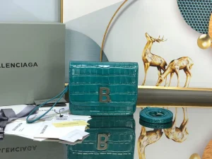Balenciaga LG-10702