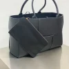 BV ARCO TOTE bag Size:38x25cm 609175