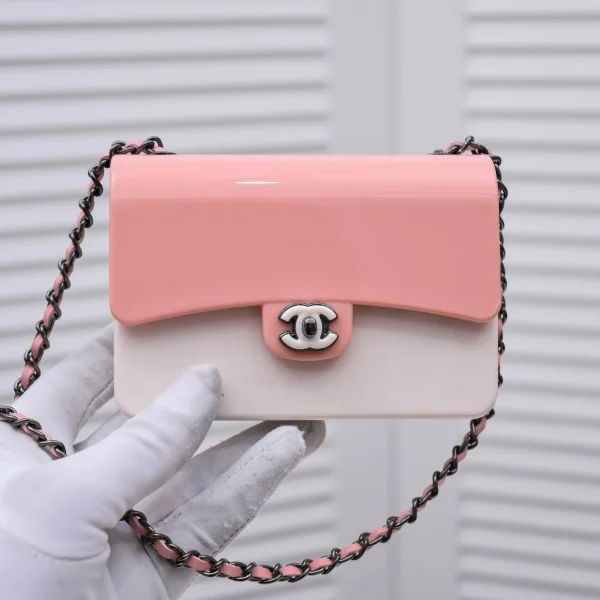 Black and white Size: 35cm 39cm