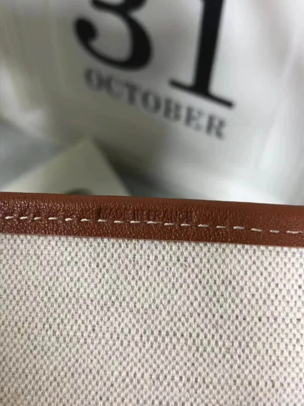 Goyard size: 40*15*30 Bag opening 55 34*14*27 Bag opening 47