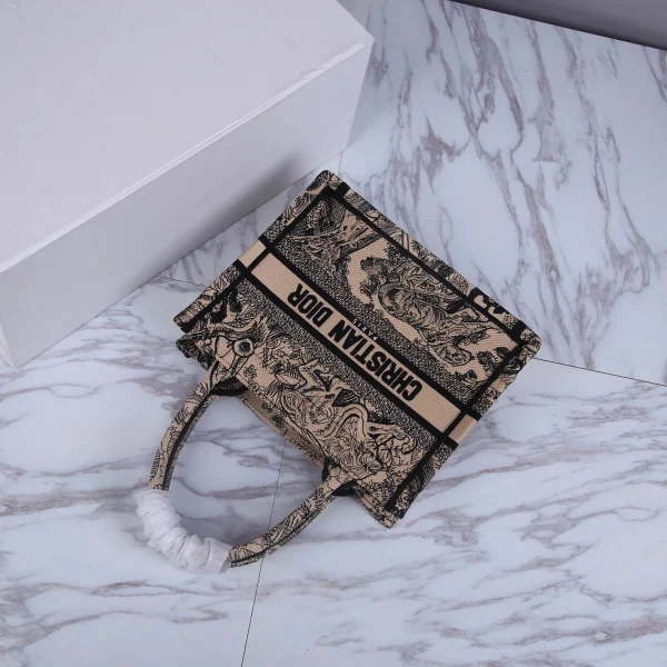 Book Tote Handbag Size:26.5cm