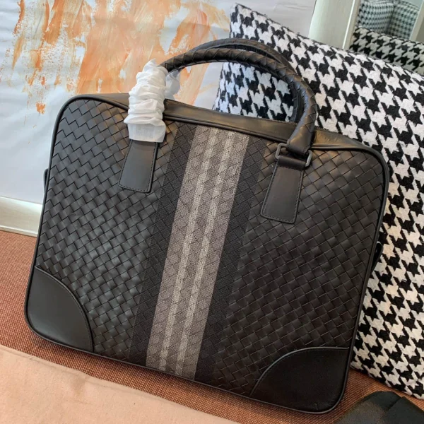 BV Briefcase Size: 40cm 98052