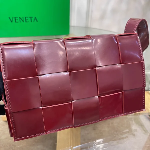 BV Bottega Veneta Cassette bag Size: 23x15cm Date