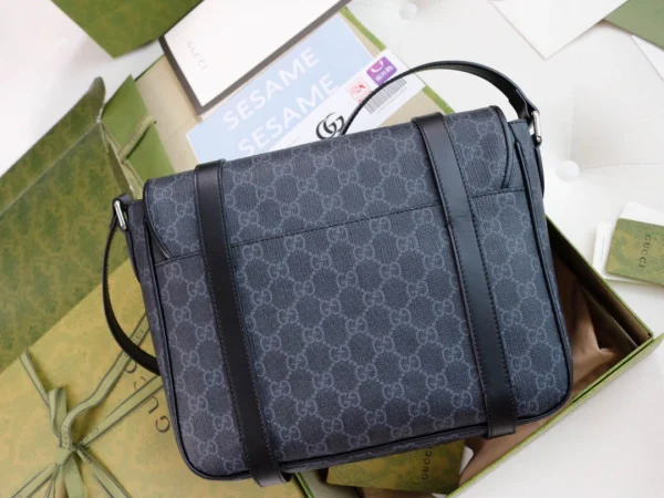 Model: 658542 Size: 28x24x8.5cm