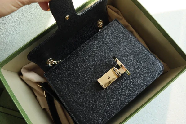 Model: 510304 Size: 20*15*7.5cm