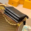Louis Vuitton Item No.: M57790 Size: 26x20x12cm