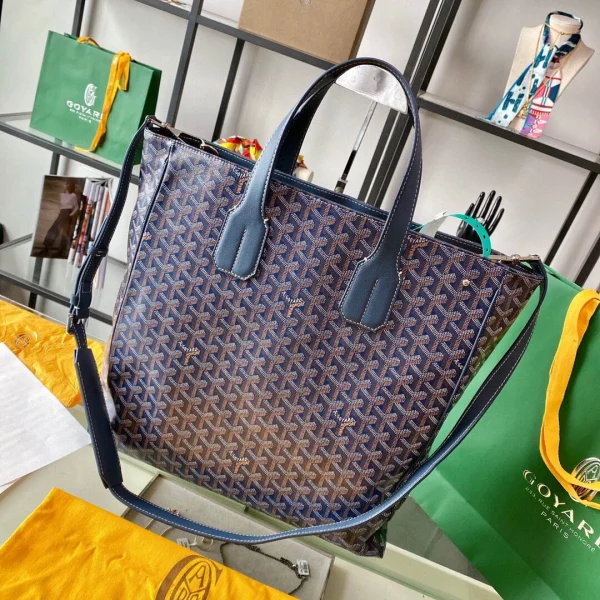 Men's Tote Size: 35x39x14cm
