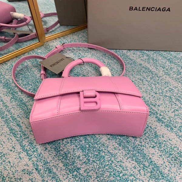 Model: 8896 Small: 19x8x21cm