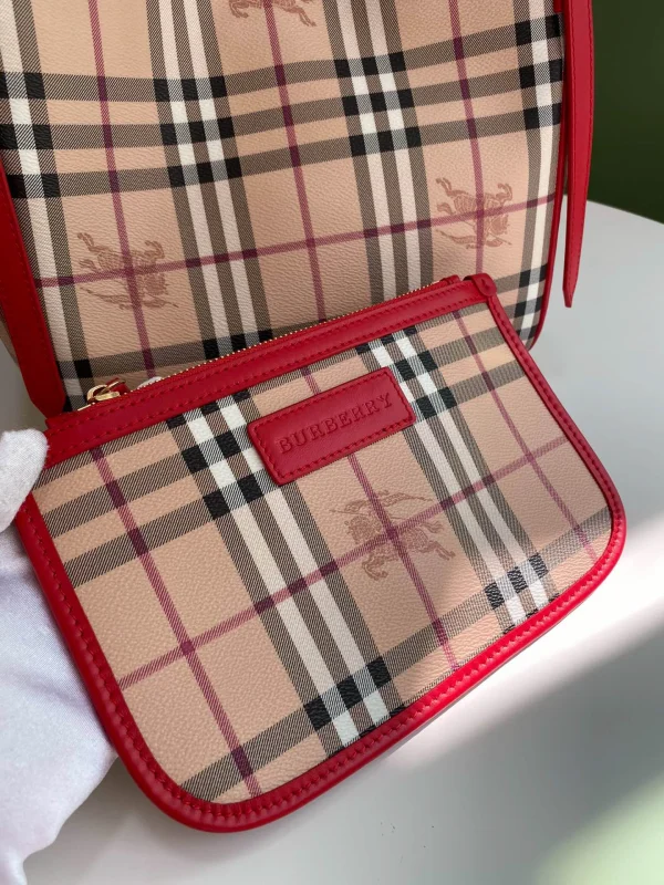 Checkered Tootsie Bag Size:W25.5*H29*D10cm Code:400123