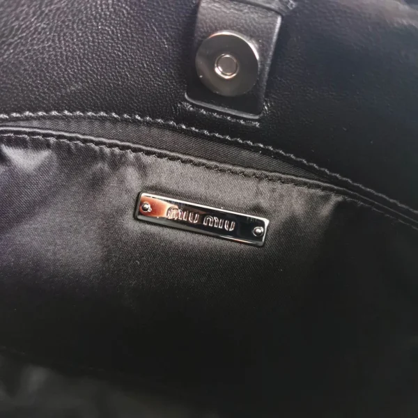 Miu Miu handheld underarm bag Size£º20X15X4.5cm