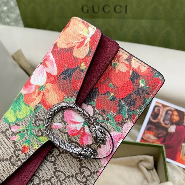 Model:476432 Size:16.5x10x4cm