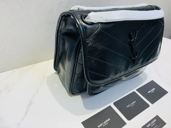 Model£º633158 Size£º28x20.5x8.5cm