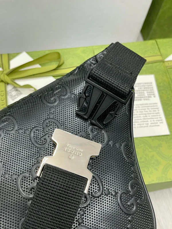 Model: 645093 Size: 28*18*8cm