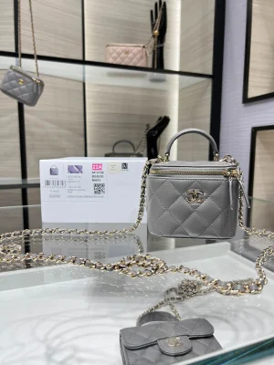 AP2198Y8620 Size: 11*8.5*7cm