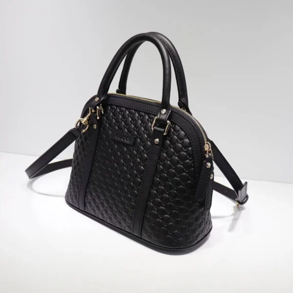Model:449654 Size:W24xH20xD11cm
