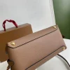 Calfskin bag Size:W25.5*H29*D10cm Code:400123