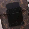 Louis Vuitton Model No. 69405 Size: 15x17x8 cm
