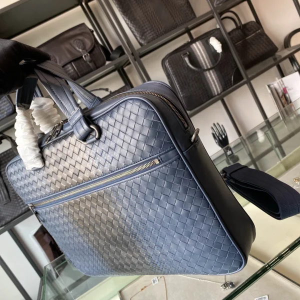 BV Briefcase Size: 36cm 98014 Blue