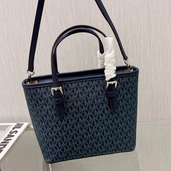 MK Size: 28*23*19*11