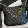Black Sheepskin Size: 26*30*7*cm