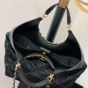 Black canvas rhombus size: 43*39*8cm Model number: 99149
