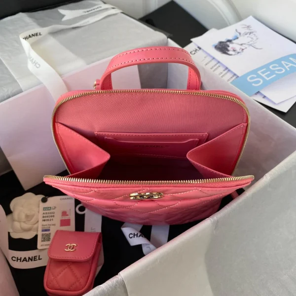 Backpack Size: 21*23*8*cm