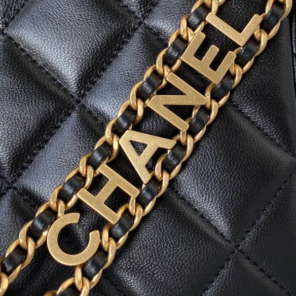 Alphabet chain Model number: AS3223 Sheepskin size: 16*19*8