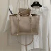 Beach bag size: 32cm