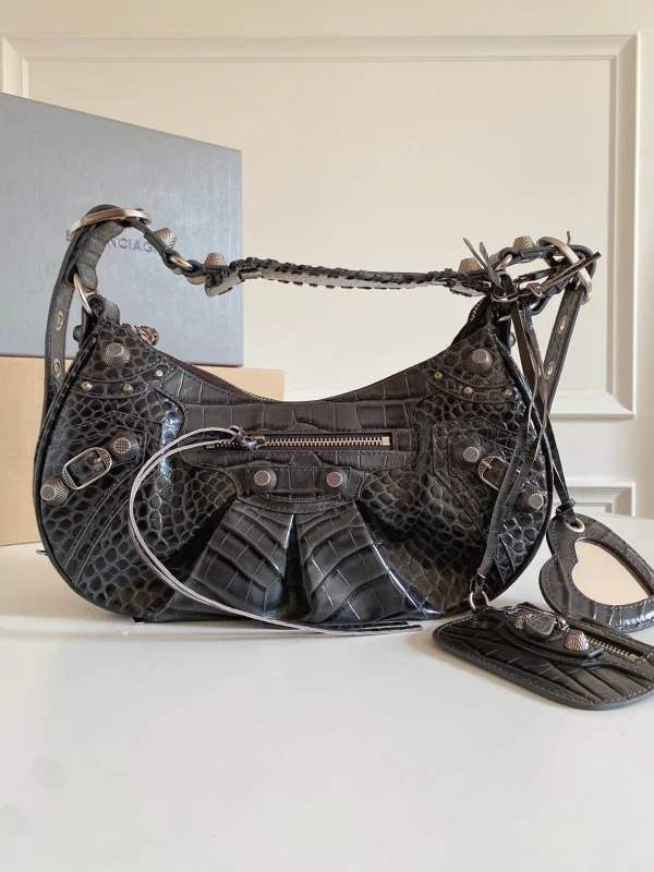 Balenciag Le Cagole Crossbody Bag Size: 33*16cm*8cm