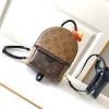 LV Model: M44872 Size:17x22x10cm
