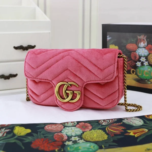 Model: 476433 Size: 16.5x10.2x 5.1cm