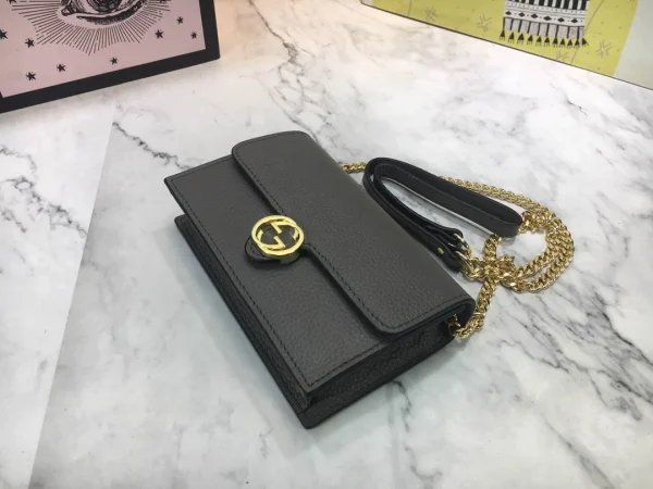 Model: 499808 Size: 20*12*6cm