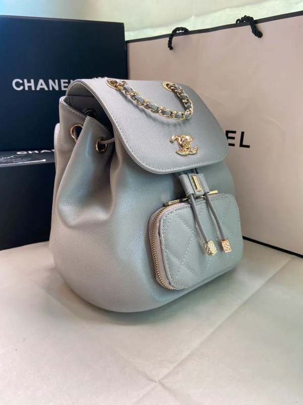 Backpack size: 19*20*12cm Model number: AS3530
