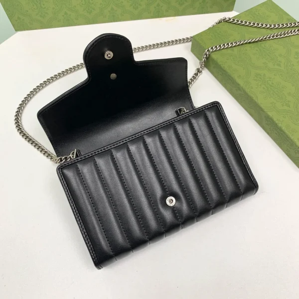 Model: 474575 Size: 20x13x6cm