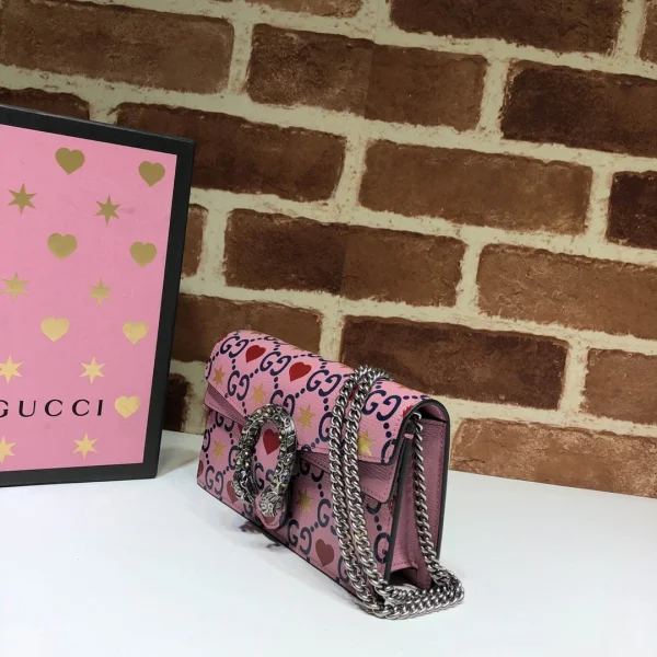 Model:476432 Size:16.5X10X4.5cm