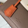 Louis Vuitton Size: 28*20*11.5cm