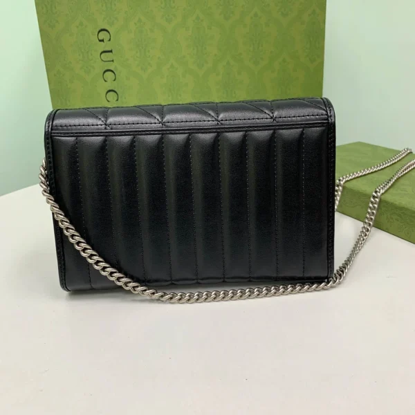Model: 474575 Size: 20x13x6cm