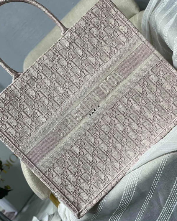 Book ToteOblique Series Size: 36.5 *28*17.5cm 41.5*38*18cm