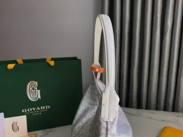 Goyard Hobo Bohme Underarm Bag Size: 42*27*15cm