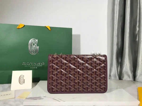 Alexandre Chain Bag Size: 24*15*6cm