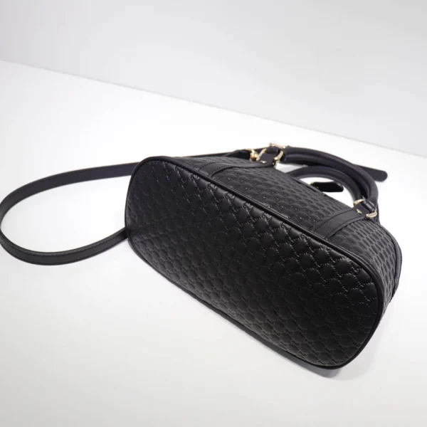 Model:449654 Size:W24xH20xD11cm