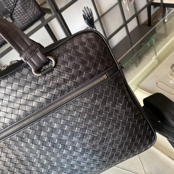 BV Briefcase Size:36cm 98028 Black
