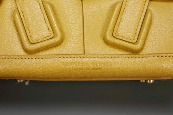 BV Bottega Veneta Arco29 series bag Size: 29x22cm