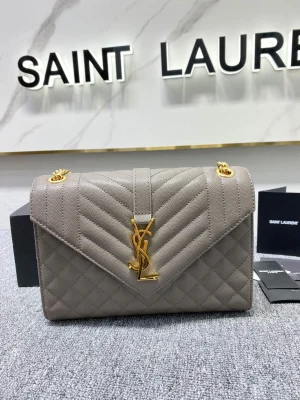 Saint Laurent Messenger Bag Size: 24x17.5x6 Code: 392739