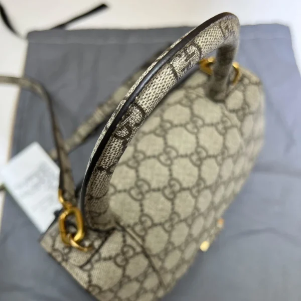 Model: 681697 Size: W22.5xH14.5xD10