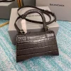 Model: 8896 Size: 19x8x21cm