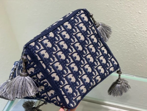 BUBBLE Bucket Bag Size:16 x 25 x 16 cm