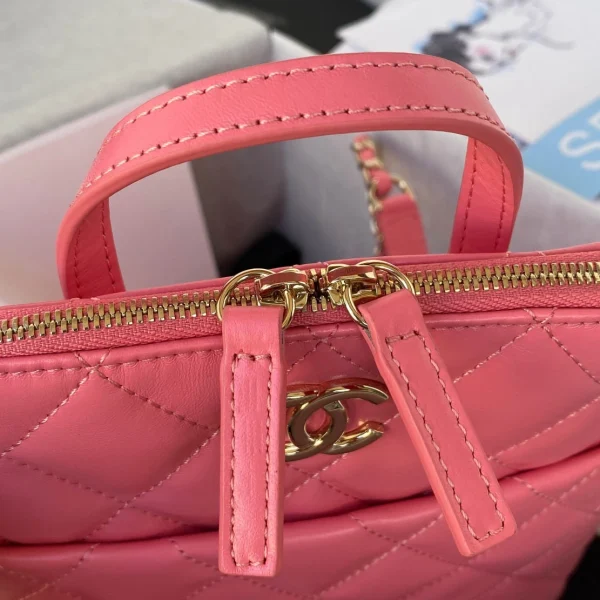 Backpack Size: 21*23*8*cm