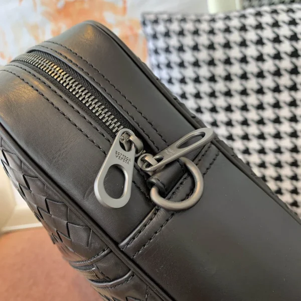 BV Briefcase Size: 42cm 31010