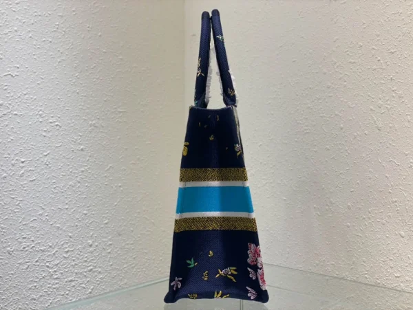 Book Tote Handbag